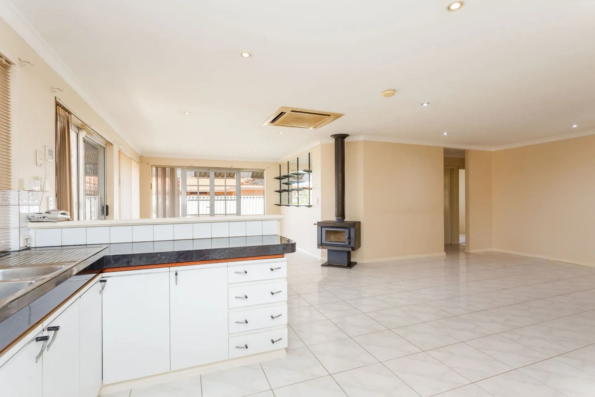 29 Carrello Circuit, Coogee, WA, Coogee - Thumbnail 3