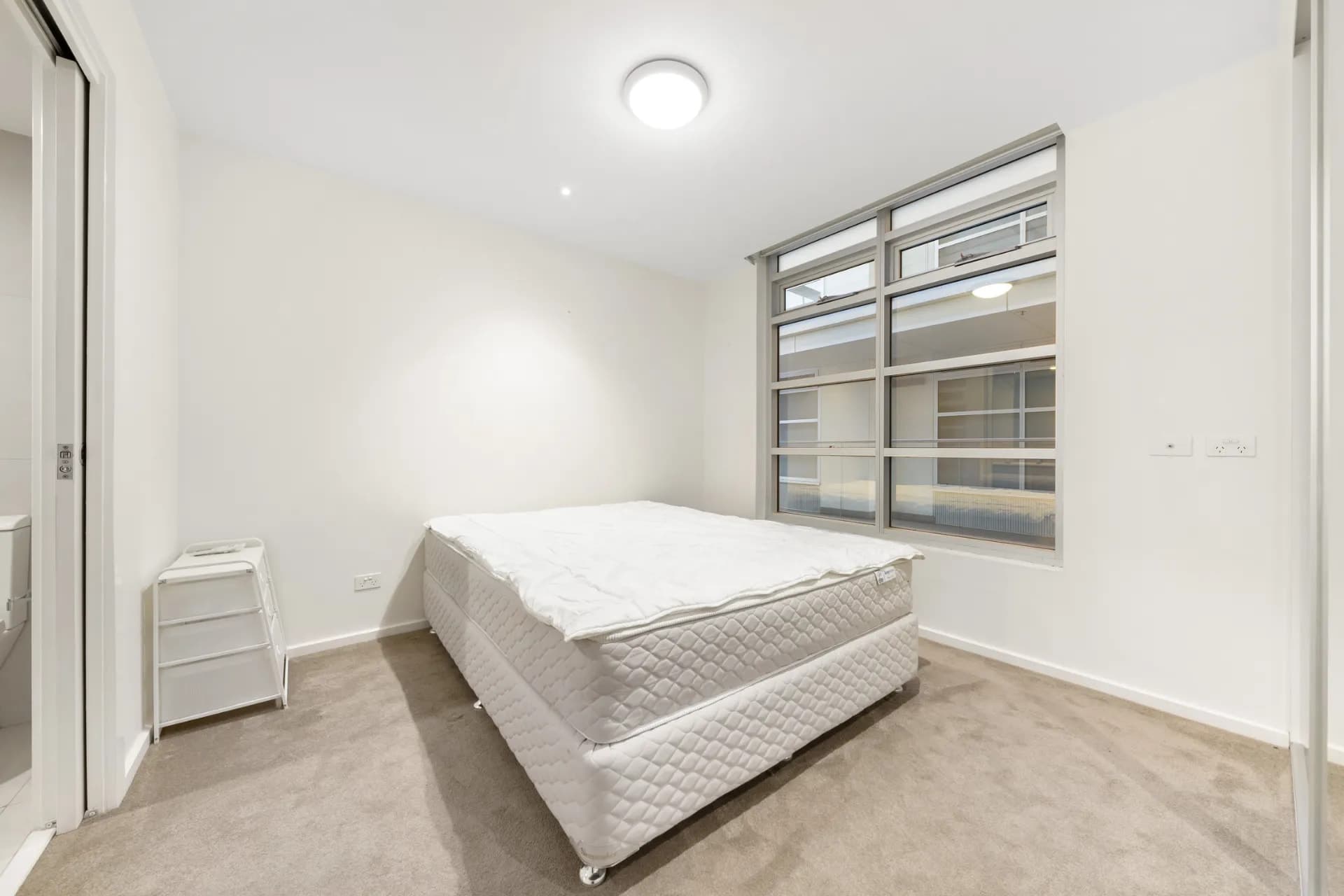 Unit 308/271-281 Gouger Street, Adelaide, SA, Adelaide - Thumbnail 3