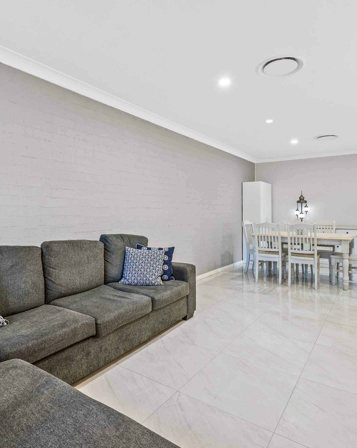 2/52 FRANCISCO CRESCENT Rosemeadow, Rosemeadow - Thumbnail 3