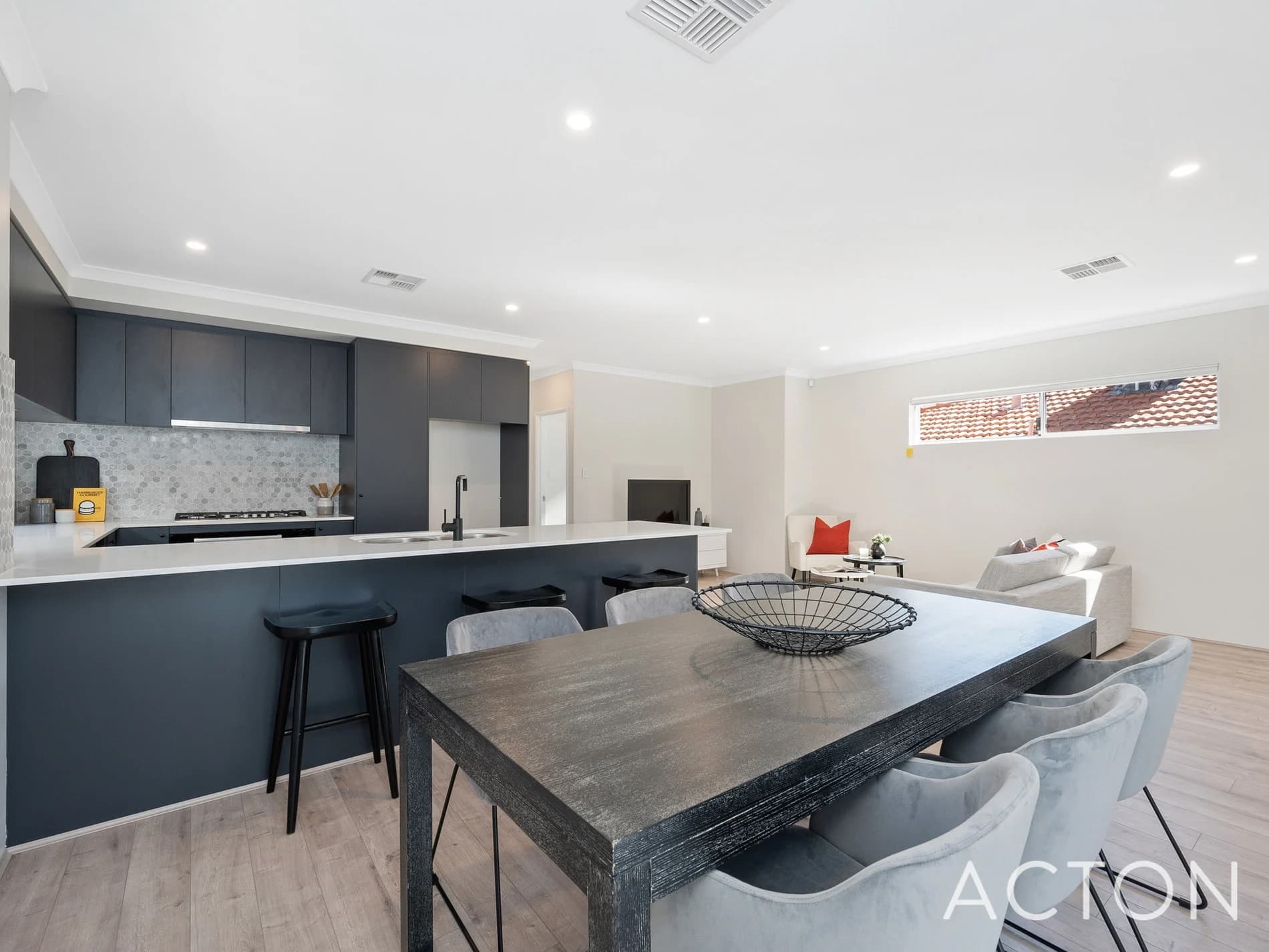 6/27 Falkirk Avenue, MAYLANDS WA 6051, Maylands - Thumbnail 4