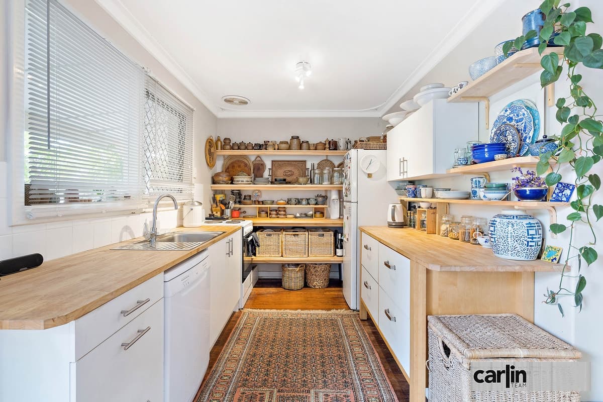 20 Pegasus Street, ROCKINGHAM, Rockingham - Image 1