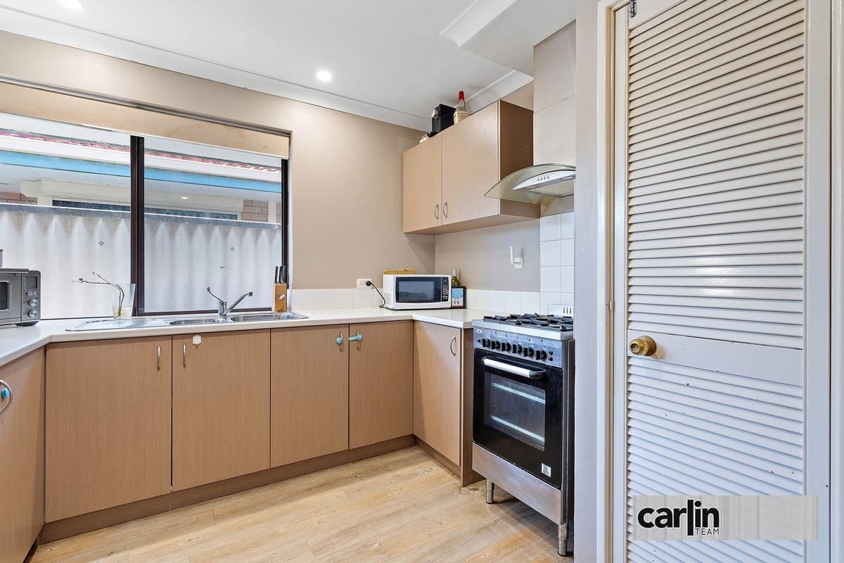 2/10 Soraya Place, COOLOONGUP WA 6168, Cooloongup - Thumbnail 3