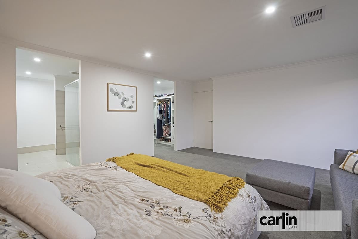 73 Torwood Avenue, TREEBY WA 6164, Treeby - Thumbnail 3