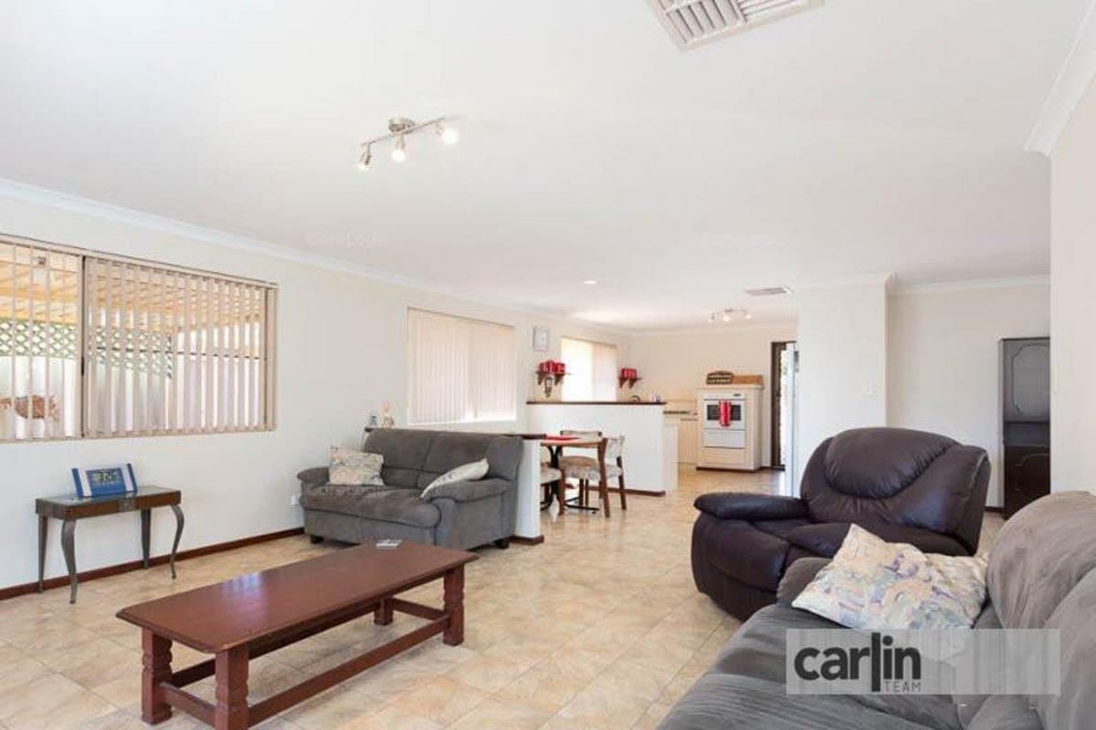 61 Delton Way, ATWELL WA 6164, Atwell - Thumbnail 3