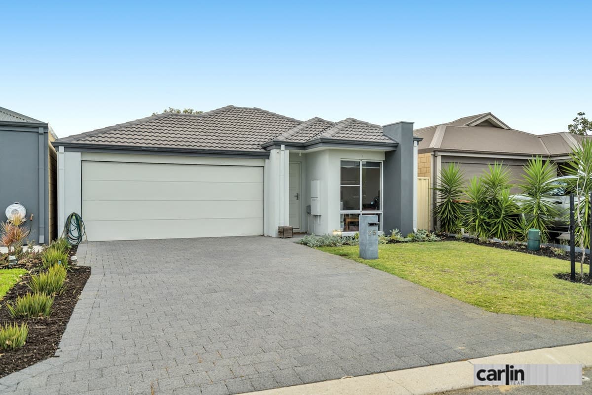 25 Gorringe Street, HAMMOND PARK WA 6164, Hammond Park - Thumbnail 2