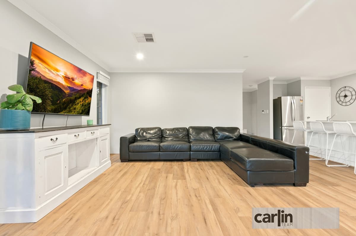 27 Holystone Approach, WELLARD WA 6170, Wellard - Thumbnail 2