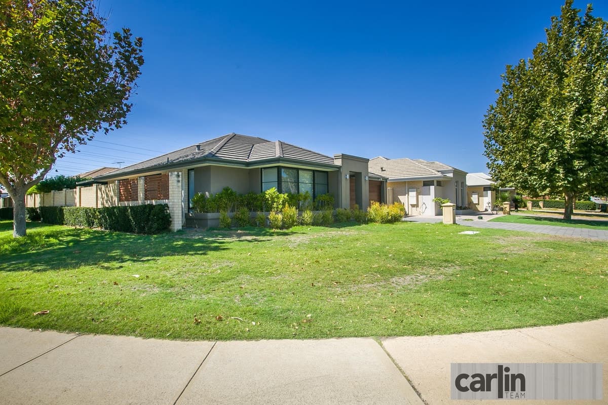 1 Barfield Road, HAMMOND PARK WA 6164, Hammond Park - Thumbnail 2