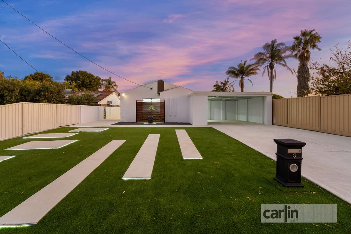 3 Broadwater Gardens, SOUTH LAKE, South Lake - Image 1