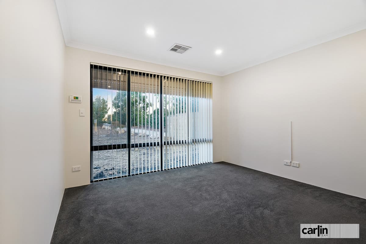 6 Lamar Court, SUCCESS WA 6164, Success - Thumbnail 2