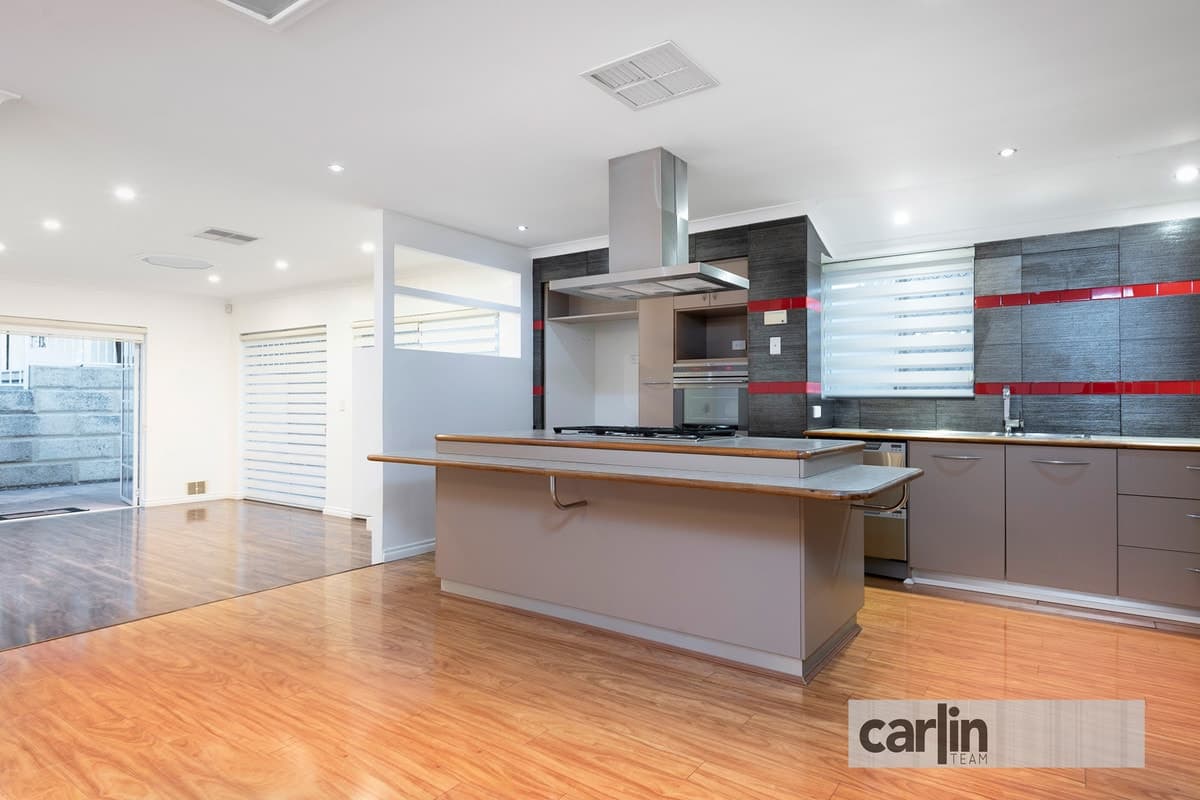 12 Herdsman Court, SUCCESS WA 6164, Success - Thumbnail 3