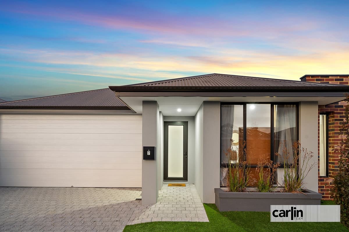 7 Cinnabar Way, TREEBY WA 6164, Treeby - Image 1