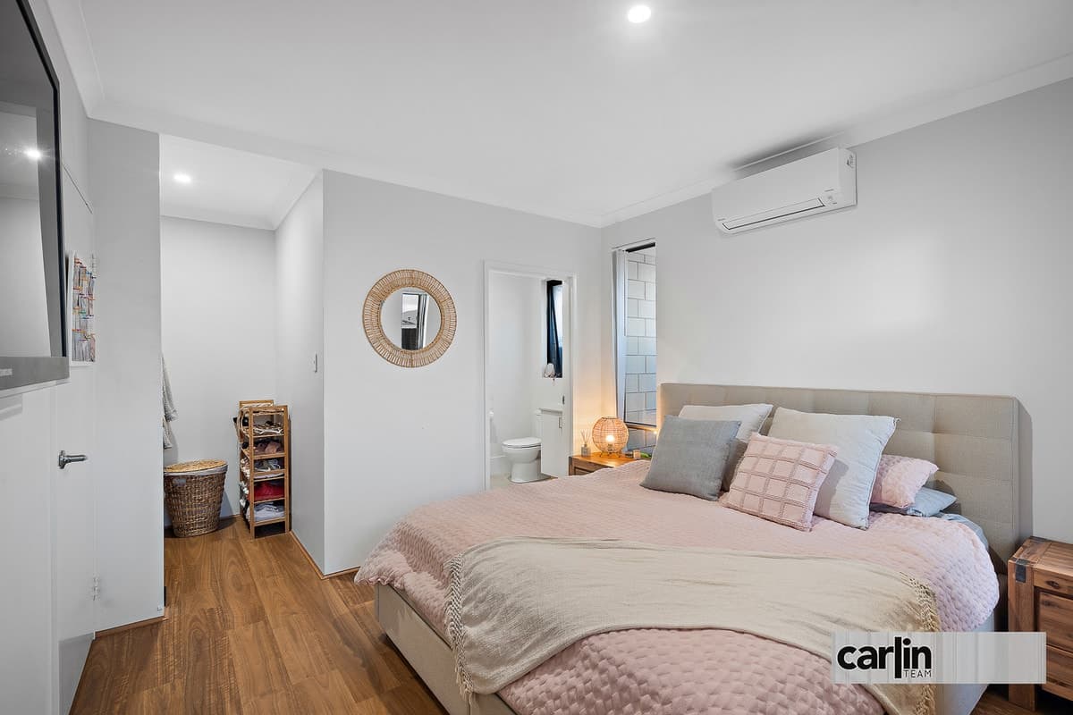 7 Cinnabar Way, TREEBY WA 6164, Treeby - Thumbnail 3