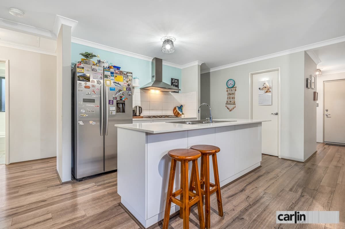 11 Aquinnah Way, WELLARD WA 6170, Wellard - Thumbnail 2