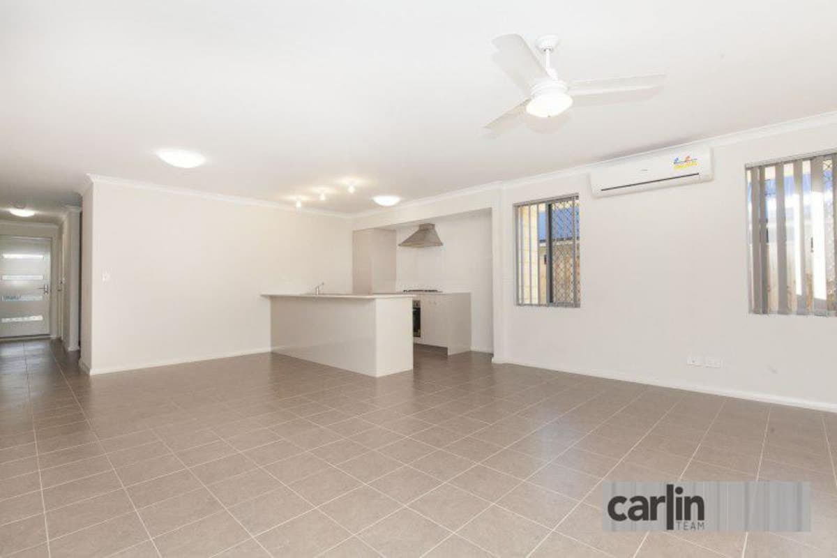 14 Aventurine Parade, WELLARD WA 6170, Wellard - Thumbnail 3