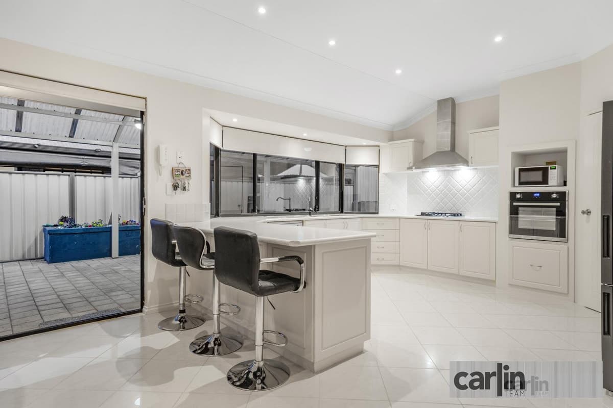 10 Sain Road, COOGEE WA 6166, Coogee - Thumbnail 2