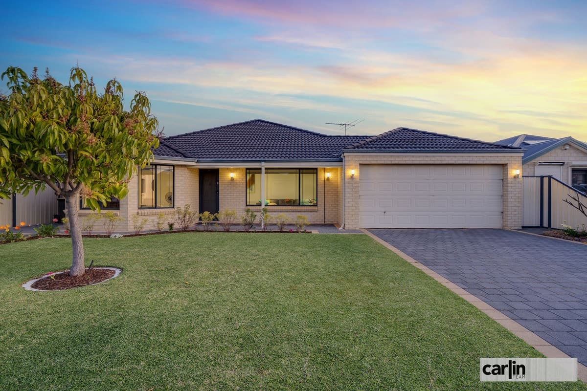 11 Montgomery Drive, SUCCESS WA 6164, Success - Image 1