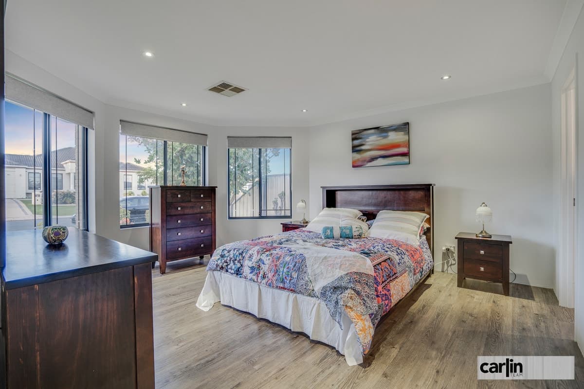 11 Montgomery Drive, SUCCESS WA 6164, Success - Thumbnail 2
