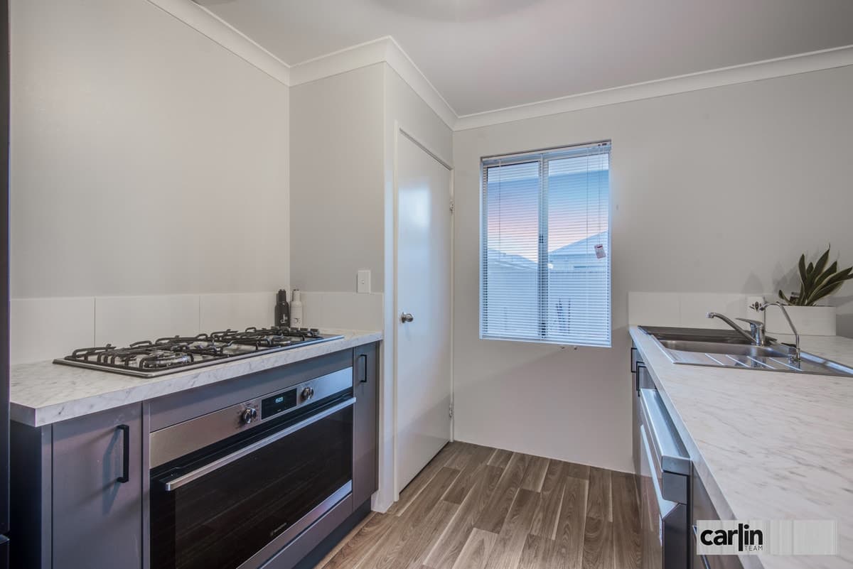 7 Ochre Street, HILBERT WA 6112, Hilbert - Thumbnail 2