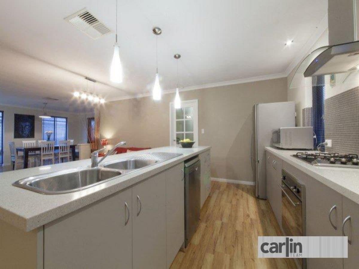 15 Millbrook Avenue, BERTRAM WA 6167, Bertram - Thumbnail 3