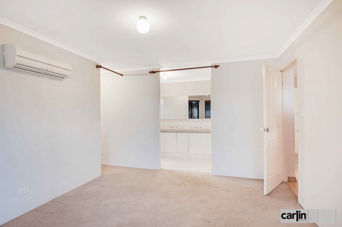 28 Gundaring Turn, CANNING VALE WA 6155, Canning Vale - Thumbnail 3