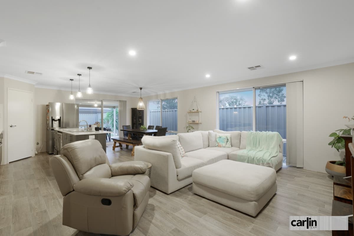 86 Littabella Avenue, WANDI WA 6167, Wandi - Thumbnail 2