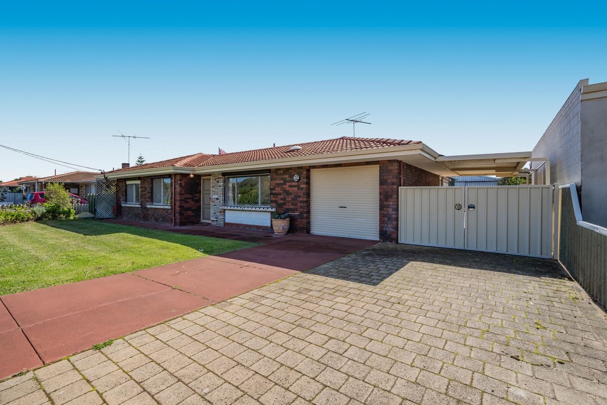 12 Light Street, SHOALWATER, Shoalwater - Thumbnail 2