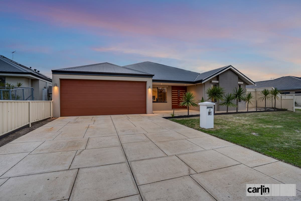 21 Jewel Gardens, HAMMOND PARK, Hammond Park - Image 1