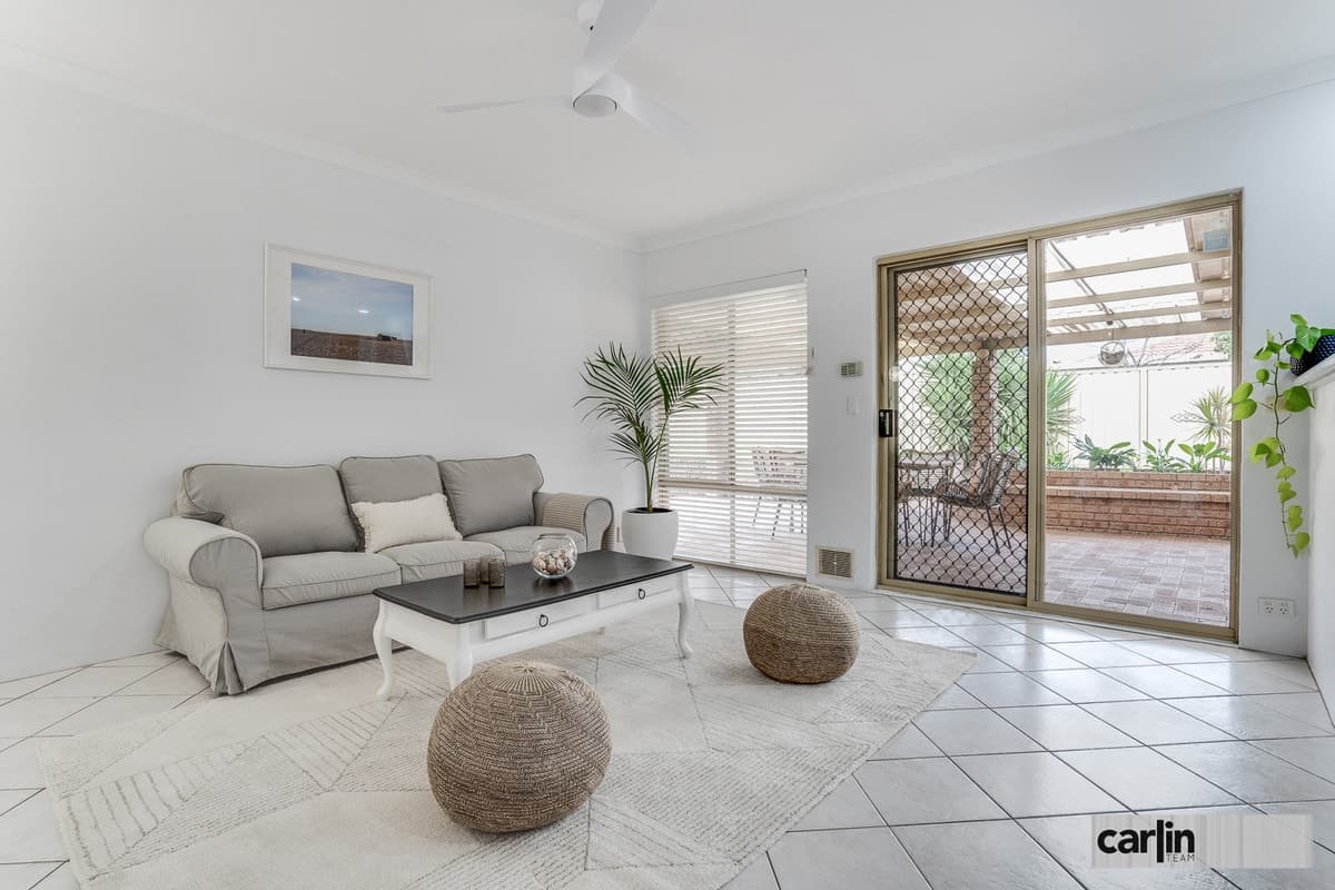 16 Gwalia Place, BIBRA LAKE, Bibra Lake - Thumbnail 2