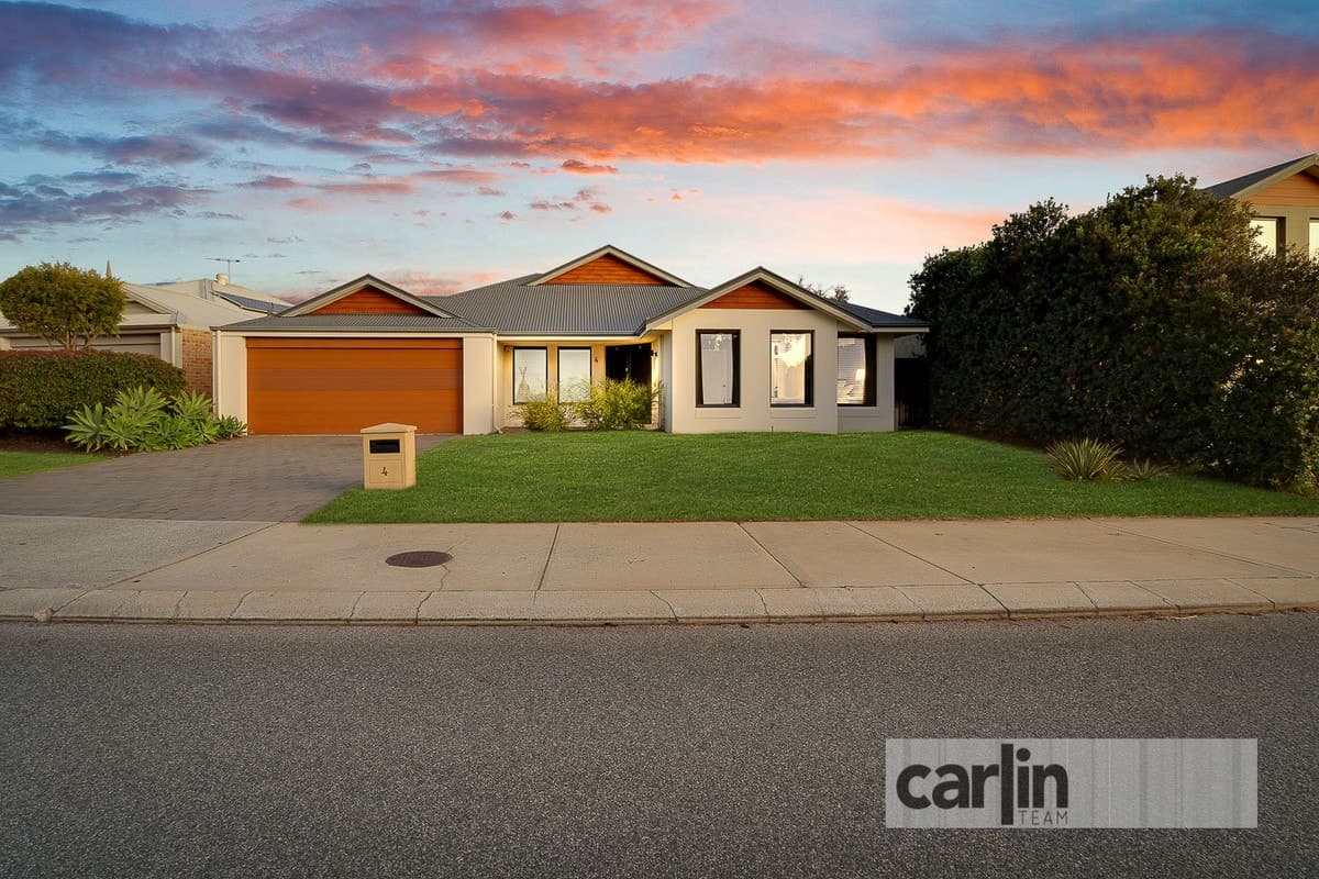 4 New England Vista, AUBIN GROVE, Aubin Grove - Image 1