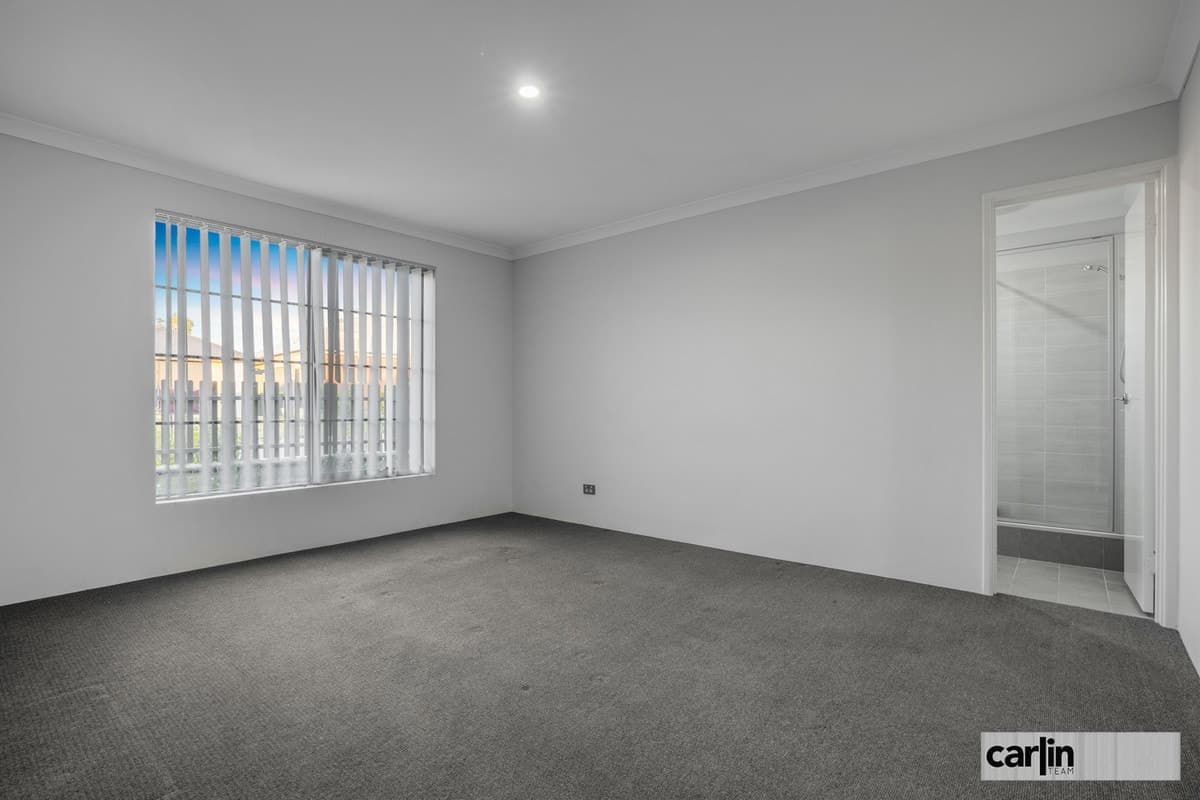 97 Sapphire Chase, WELLARD WA 6170, Wellard - Thumbnail 2