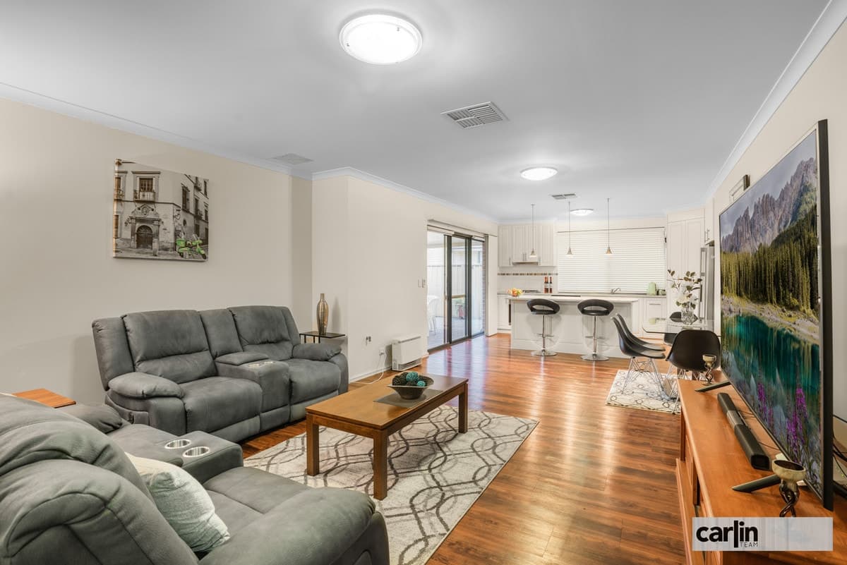 8/12 Twilight Mews, AUBIN GROVE, Aubin Grove - Thumbnail 2