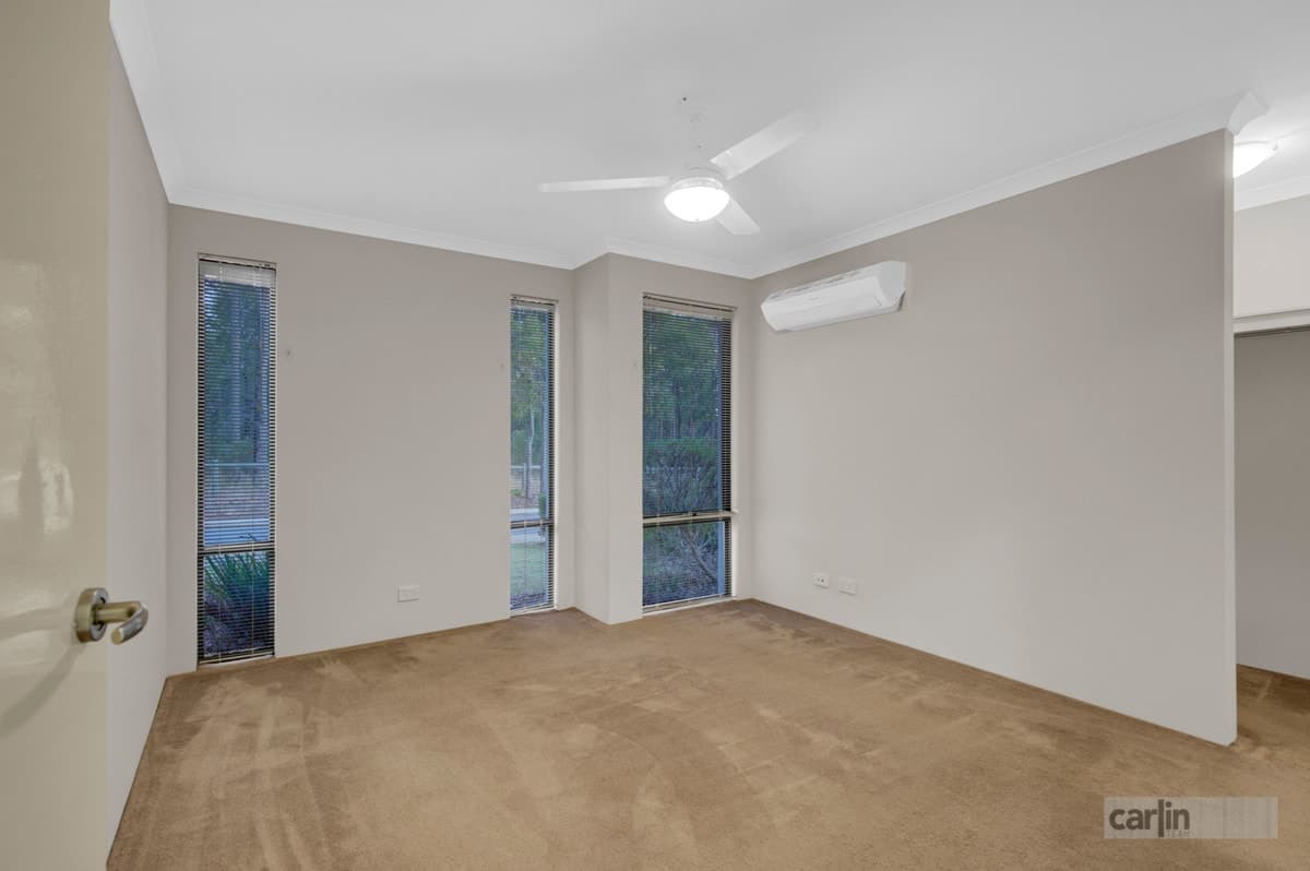 9 Kirkby Circuit, WELLARD WA 6170, Wellard - Thumbnail 2