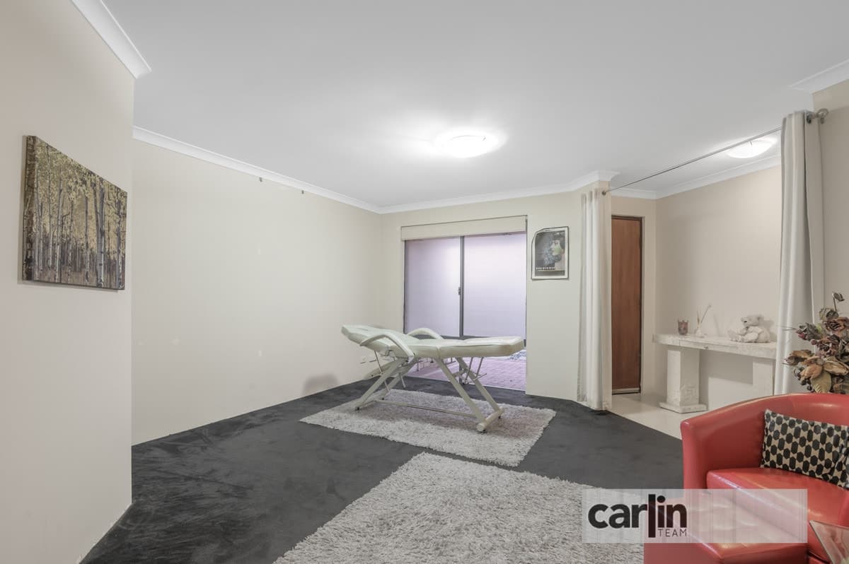 24 Marraboor Place, SUCCESS WA 6164, Success - Thumbnail 2
