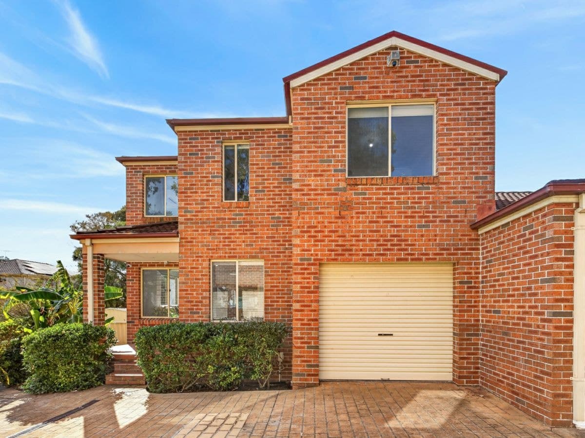 4/14 Gilba Road, PENDLE HILL, Pendle Hill - Image 1