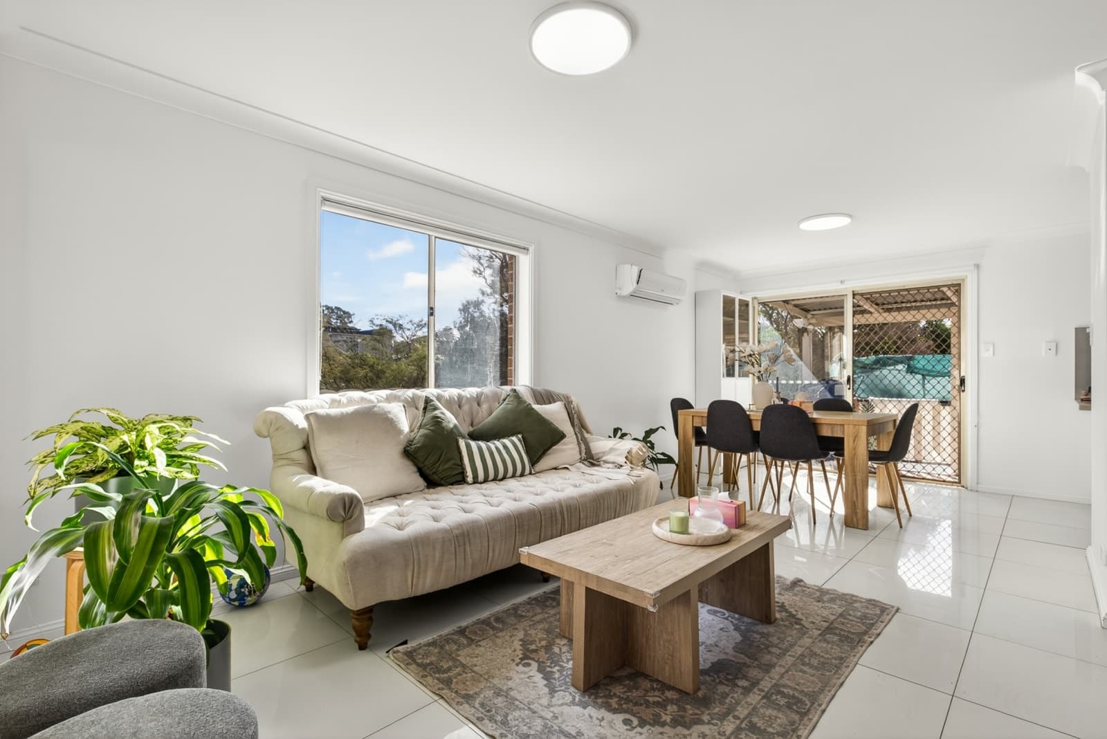 4/14 Gilba Road,Pendle Hill, Pendle Hill - Thumbnail 3