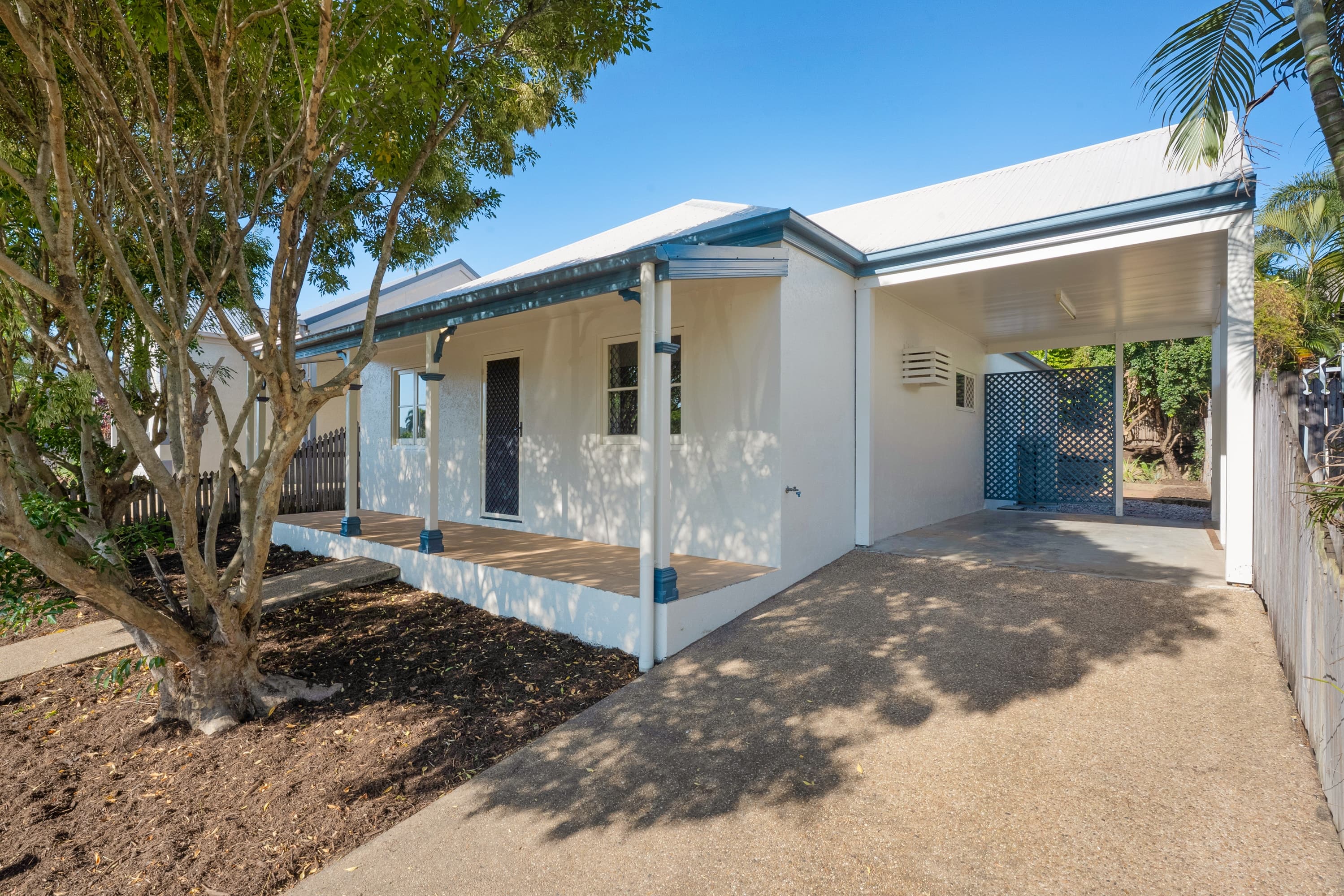 76 Riverbend Drive, Douglas - Thumbnail 2