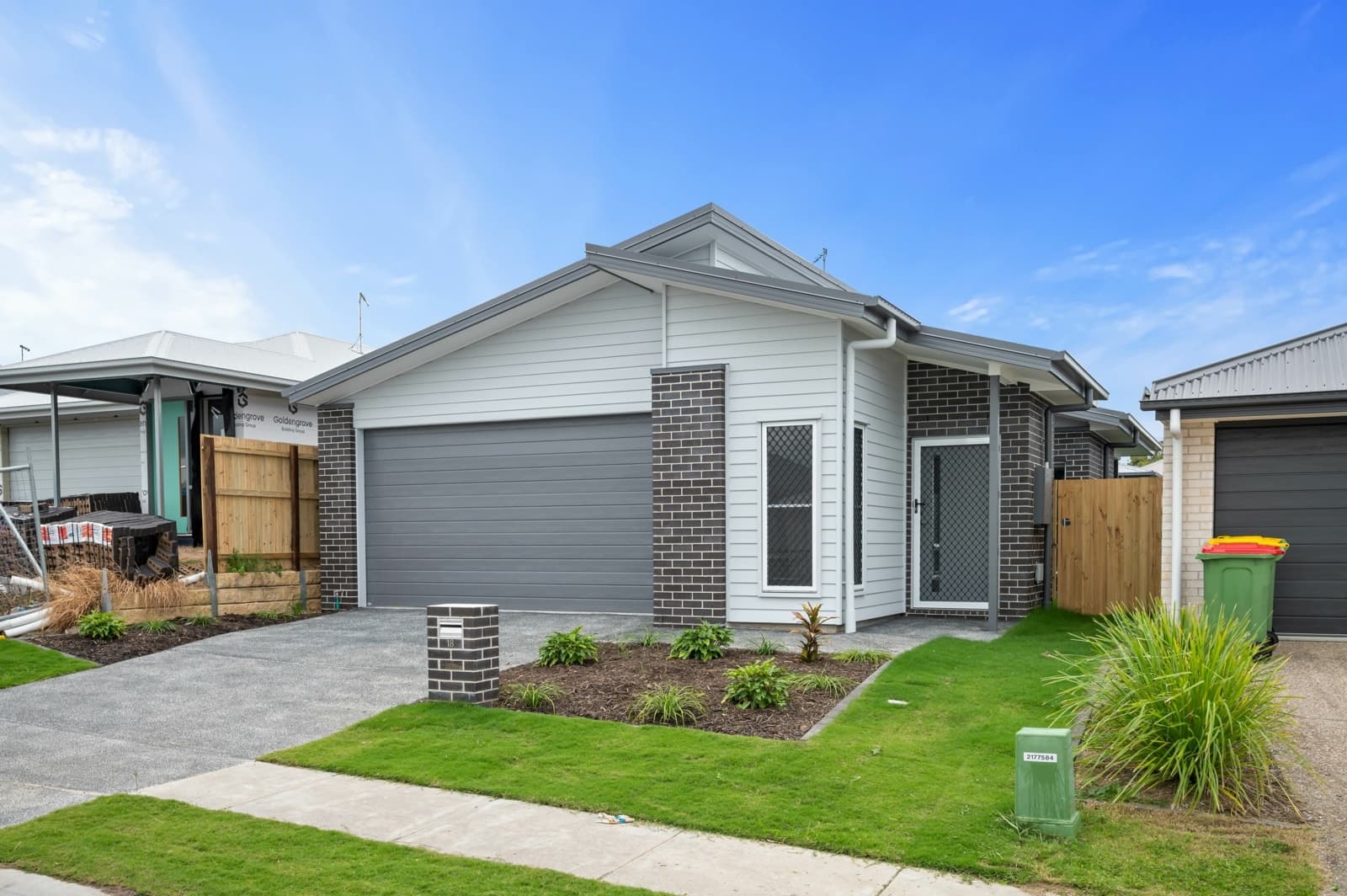 18 Rural Street, PARK RIDGE, Park Ridge - Image 1