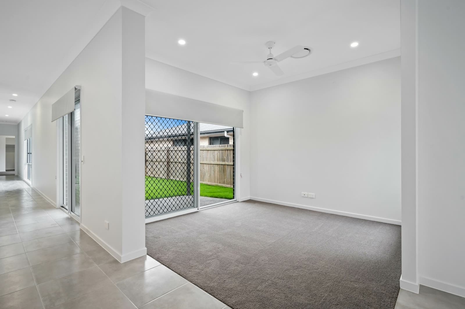 18 Rural Street, PARK RIDGE, Park Ridge - Thumbnail 2
