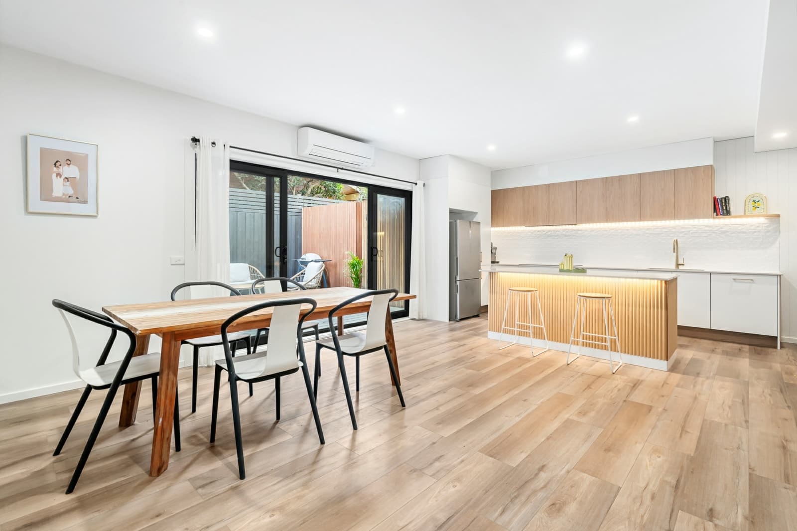 2/11-13 St David Street, NORTHCOTE, Northcote - Thumbnail 3