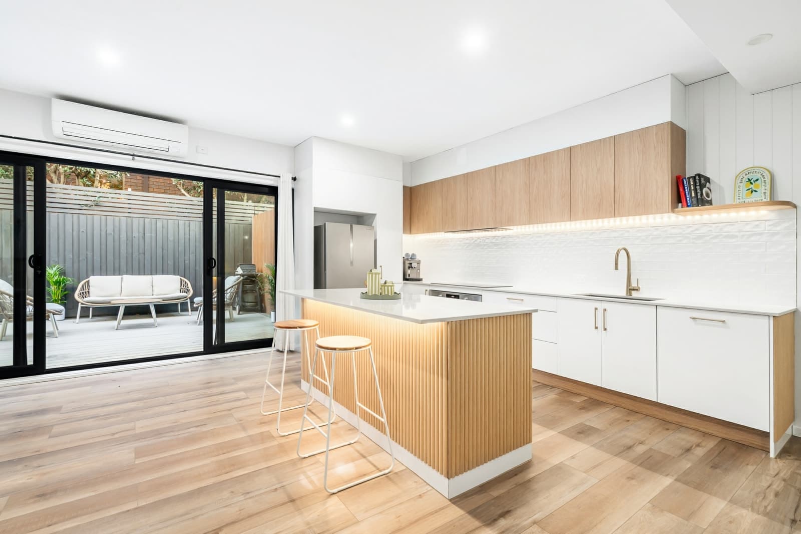 2/11-13 St David Street, NORTHCOTE, Northcote - Thumbnail 5
