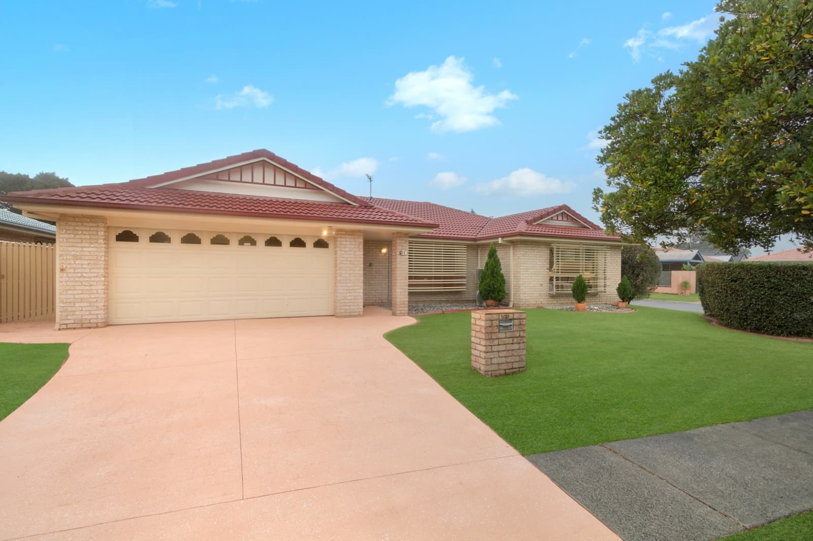1/21 Ballymore Court, BANORA POINT, Banora Point - Image 1