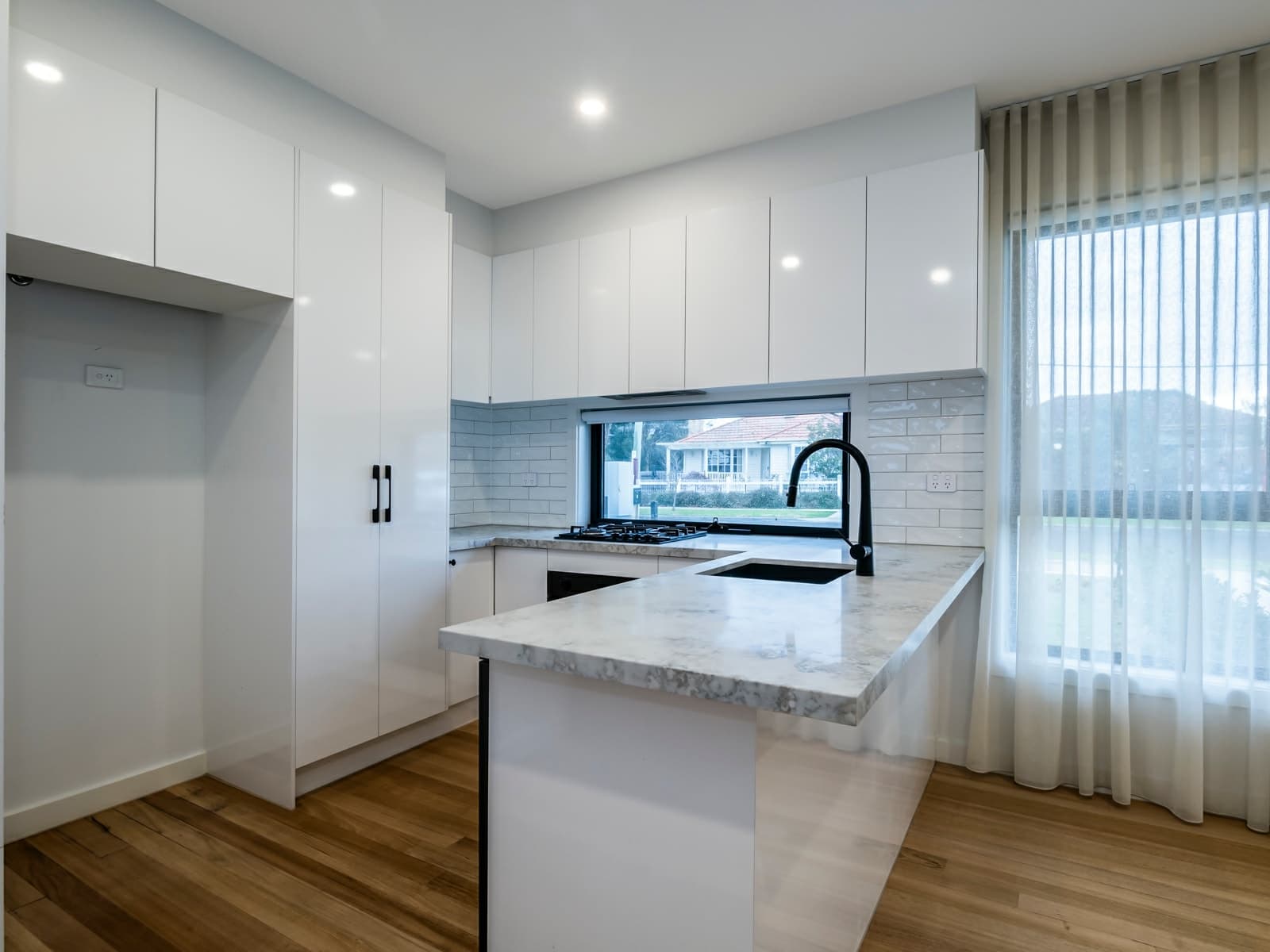 1/12 North Box Court, HADFIELD, Hadfield - Image 1