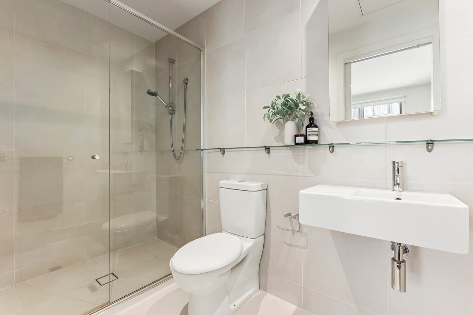 405/13 Wellington Street, ST KILDA, St Kilda - Thumbnail 5