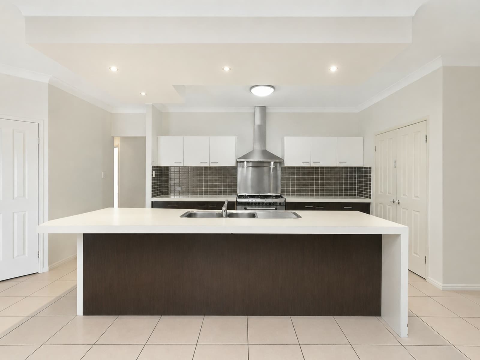 25 Wanderer Crescent,Springfield Lakes, Springfield Lakes - Thumbnail 2