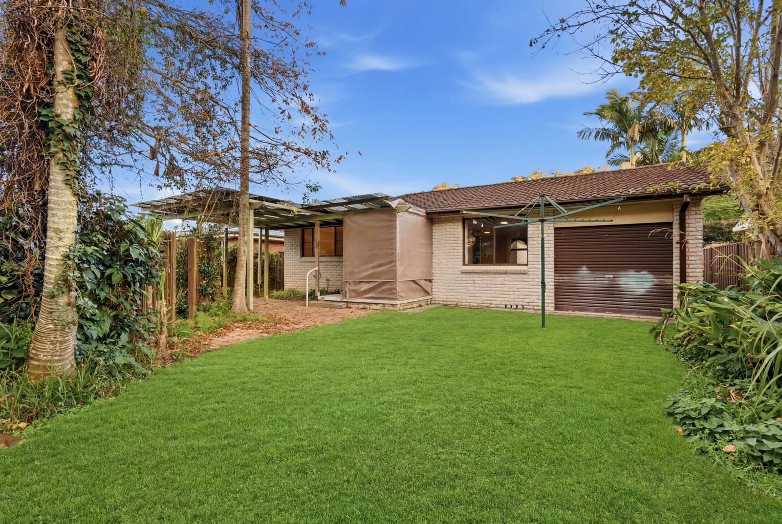 33 Bluewaters Parade,Tascott, Tascott - Thumbnail 8