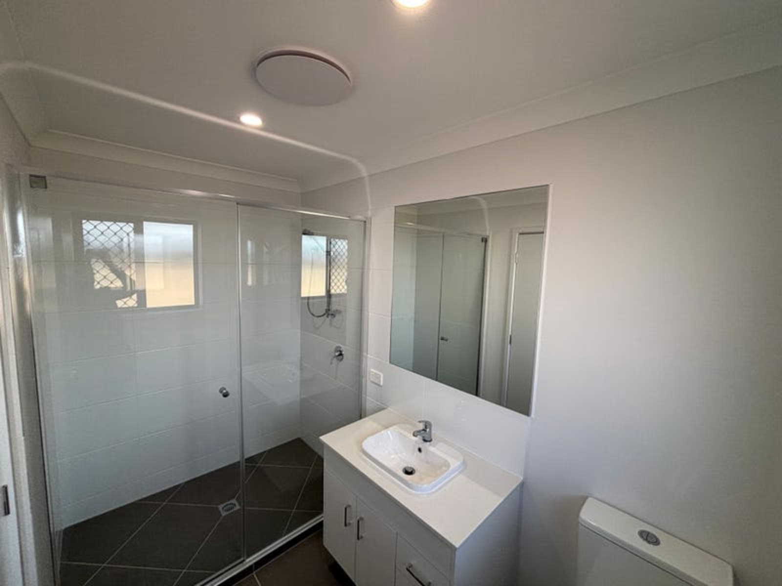 18 Arton Street,Park Ridge, Park Ridge - Thumbnail 6