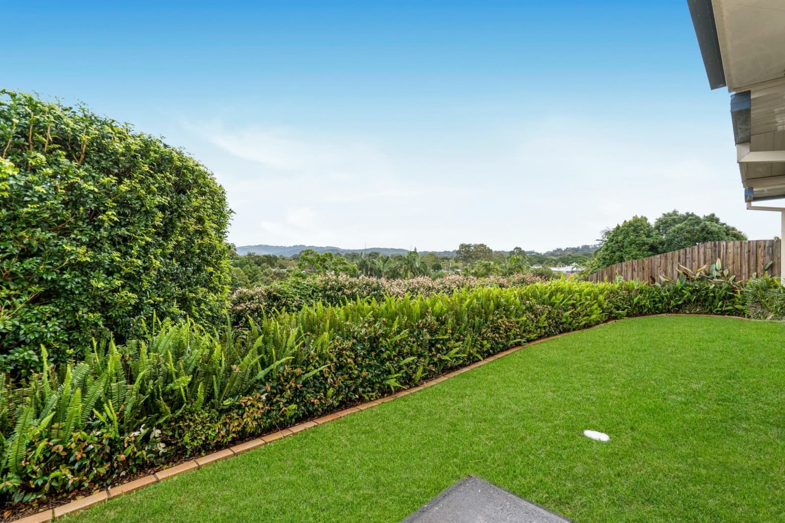 4 Wyara Close,Elanora, Elanora - Thumbnail 8