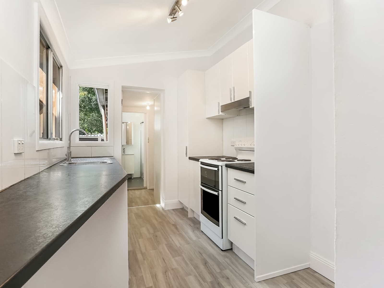 53 William Street,Paddington, Paddington - Thumbnail 3