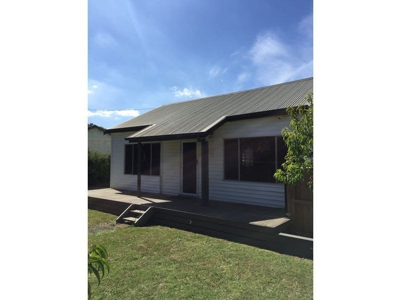 2 Johnson Crescent, Traralgon VIC 3844, Traralgon - Image 1