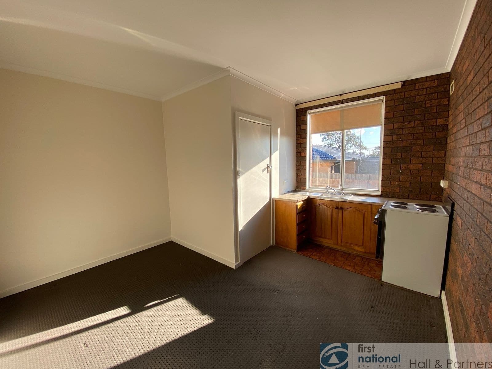 8A Stevenson Avenue, Dandenong North VIC 3175, Dandenong North - Thumbnail 3